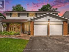 13 CENTREPARK DRIVE Ottawa Ontario, K1B 3C2