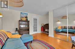 9 HURON AVENUE | Ottawa Ontario | Slide Image Twelve