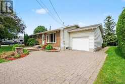 1599 MAXIME STREET | Ottawa Ontario | Slide Image Two