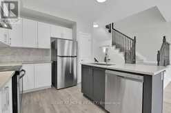 637 PROMINENCE WAY | Ottawa Ontario | Slide Image Five