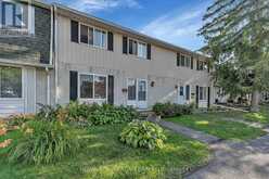 F - 1516 BEAVERPOND DRIVE | Ottawa Ontario | Slide Image Two