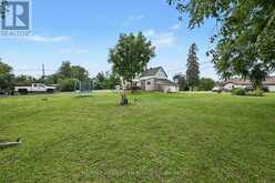 31 MINTO AVENUE | Smiths Falls Ontario | Slide Image Thirty