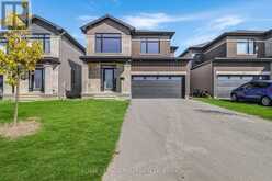 76 BIG DIPPER STREET | Ottawa Ontario | Slide Image One