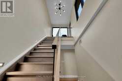 41 SECOND AVENUE | Ottawa Ontario | Slide Image Forty-one