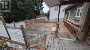 105 MAILES AVENUE | Ottawa Ontario | Slide Image Fifteen