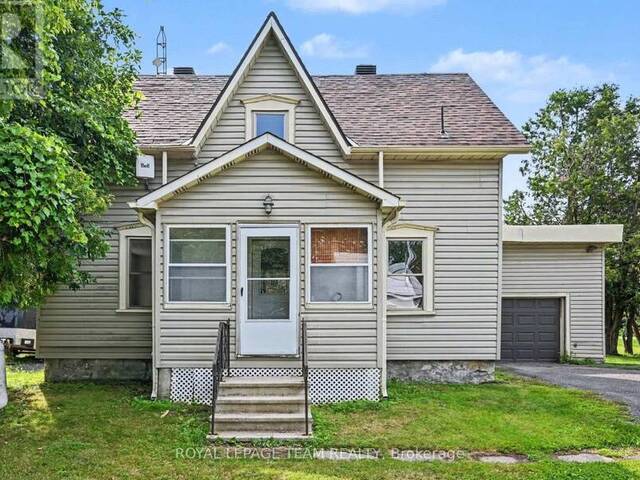 10526 VAN ALLEN ROAD North Dundas Ontario, K0E 1S0 - 3 Bedrooms Home For Sale