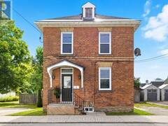 22 ISABELLA STREET Perth Ontario, K7H 2W8
