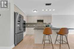 167 GELDERLAND PRIVATE | Ottawa Ontario | Slide Image Seven