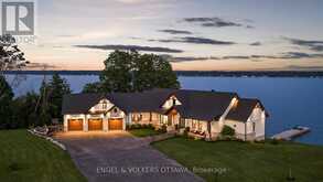 5 SHORESIDE WAY | Brockville Ontario | Slide Image One