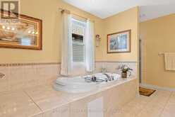 593 ANJANA CIRCLE | Ottawa Ontario | Slide Image Thirty-two