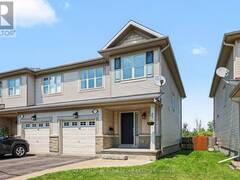 174 TRAIL SIDE CIRCLE Ottawa Ontario, K4A 5B3