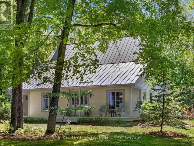 2207 PLEASANTVIEW COURT Ottawa Ontario, K4C 1H7 - 5 Bedrooms Home For Sale