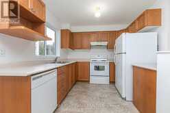 38 - 246 GERSHWIN PRIVATE | Ottawa Ontario | Slide Image Seven
