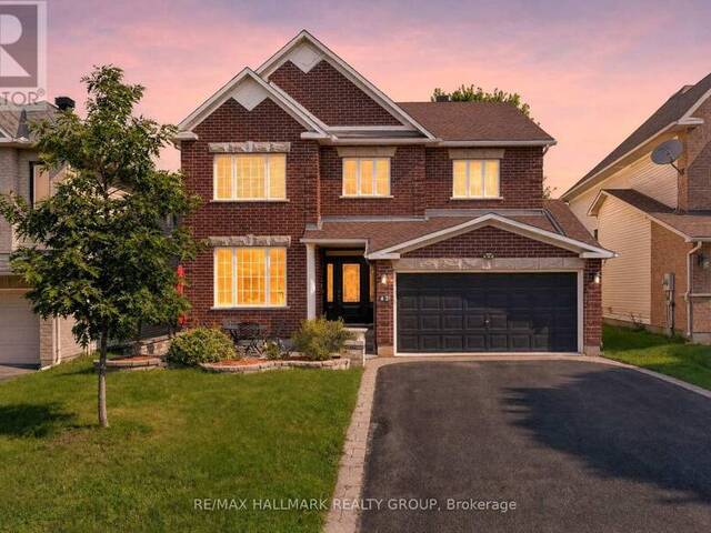42 GLENRILL PLACE S Ottawa Ontario, K2M 2T5 - 6 Bedrooms Home For Sale