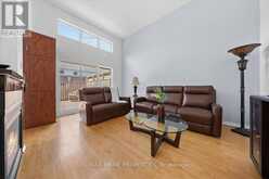 201 GLADEVIEW PRIVATE | Ottawa Ontario | Slide Image Nine