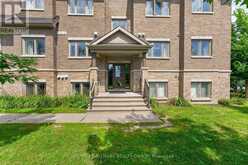 7 - 192 SPRINGBEAUTY AVENUE | Ottawa Ontario | Slide Image Three