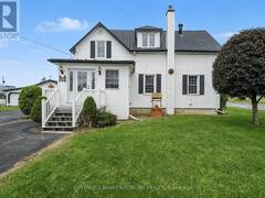 1 HUMMEL STREET North Dundas Ontario, K0C 1H0