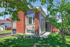 2265 SAMUEL DRIVE | Ottawa Ontario | Slide Image Two
