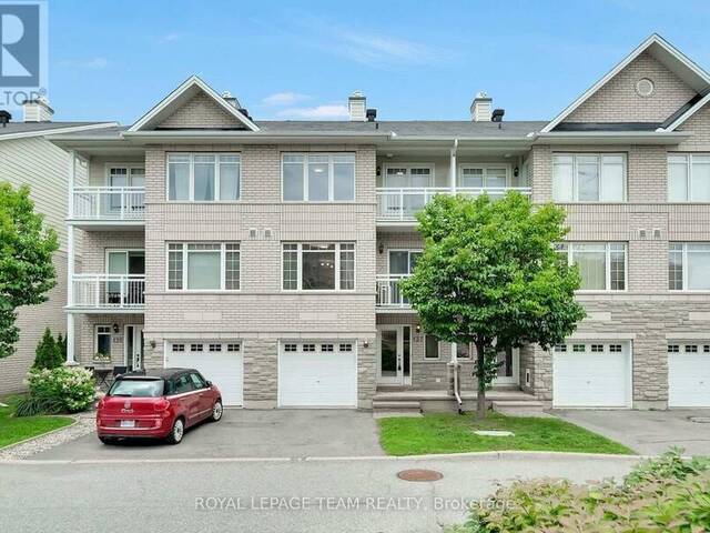 137 CORINTH PRIVATE Ottawa Ontario, K2E 0A8 - 2 Bedrooms Condo For Sale