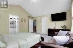 12 MATTAWA CRESCENT | Ottawa Ontario | Slide Image Thirty-one
