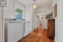 664 CENTER STREET | Ottawa Ontario | Slide Image Nine