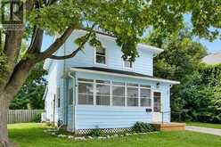 28 MONTAGUE STREET | Smiths Falls Ontario | Slide Image Four