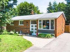 2296 KAY STREET Ottawa Ontario, K2C 1J7