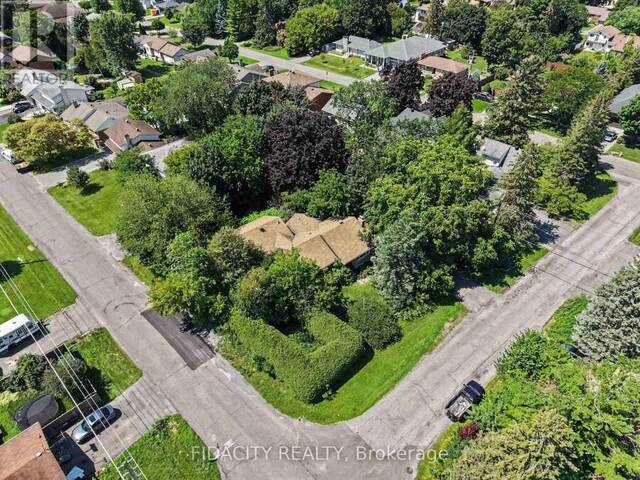 6 MALCOLM PLACE Ottawa Ontario, K2G 1P4 - 4 Bedrooms Home For Sale