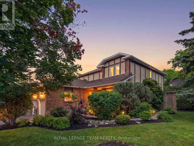 11 FESSENDEN WAY N Ottawa Ontario, K2L 3L1 - 4 Bedrooms Home For Sale