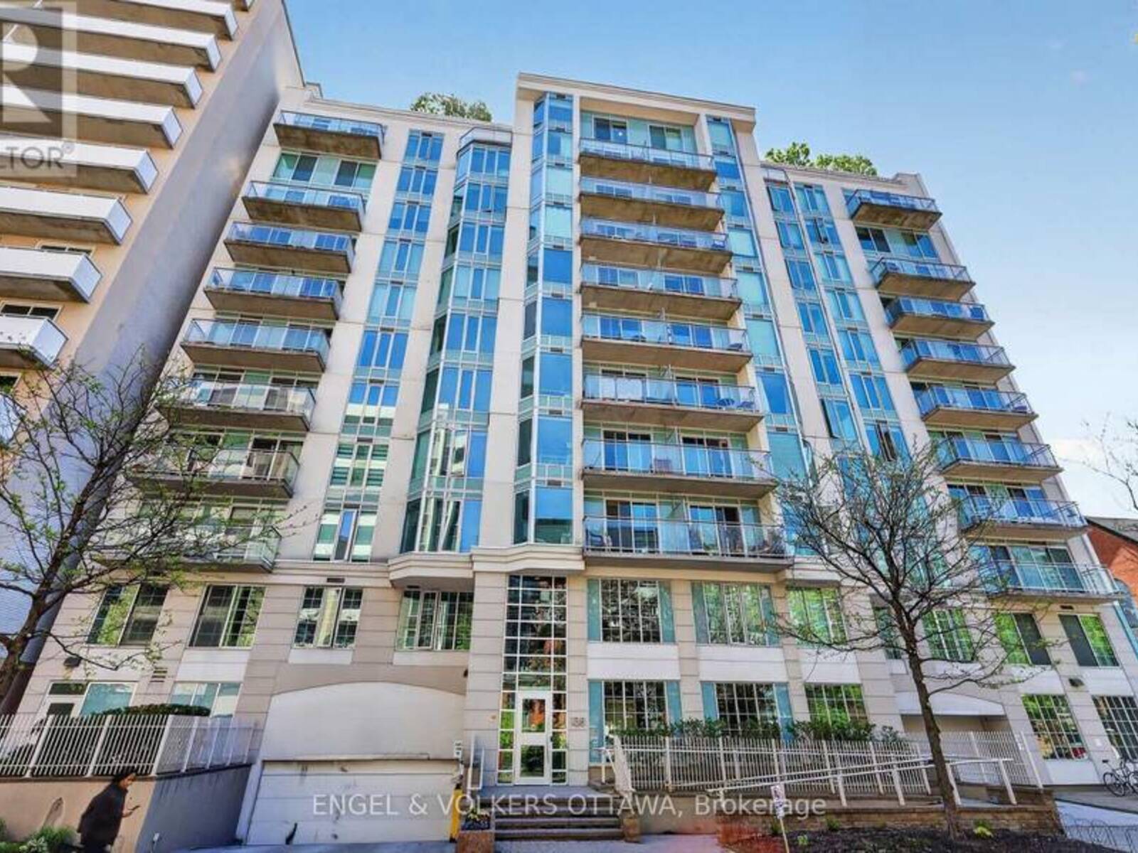 604 - 138 SOMERSET STREET W, Ottawa, Ontario K2P 0A3