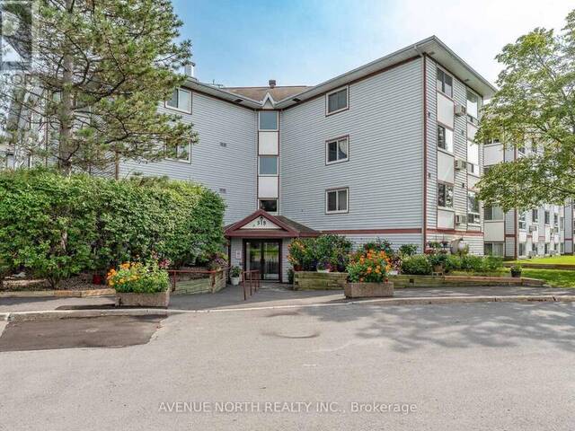 302 - 318 LORRY GREENBERG DRIVE Ottawa Ontario, K1T 2R5 - 2 Bedrooms Condo For Sale