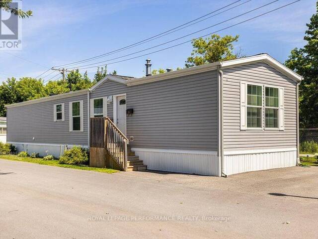 16 EASTGATE AVENUE Ottawa Ontario, K2H 7S2 - 2 Bedrooms Home For Sale