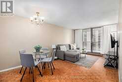 1204 - 475 LAURIER AVENUE W | Ottawa Ontario | Slide Image Nine