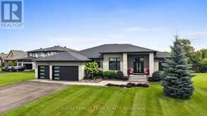 792 MCMANUS AVENUE | Ottawa Ontario | Slide Image Two