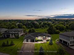 792 MCMANUS AVENUE Ottawa Ontario, K4M 0E8
