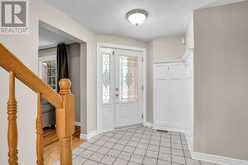 28 WEYBRIDGE DRIVE | Ottawa Ontario | Slide Image Five