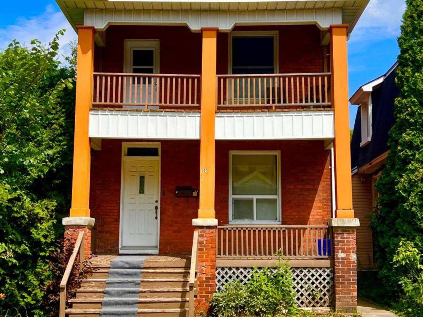 107 SPADINA AVENUE, Ottawa, Ontario K1Y 2B9