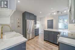 379 MADISON AVENUE | Ottawa Ontario | Slide Image Eight