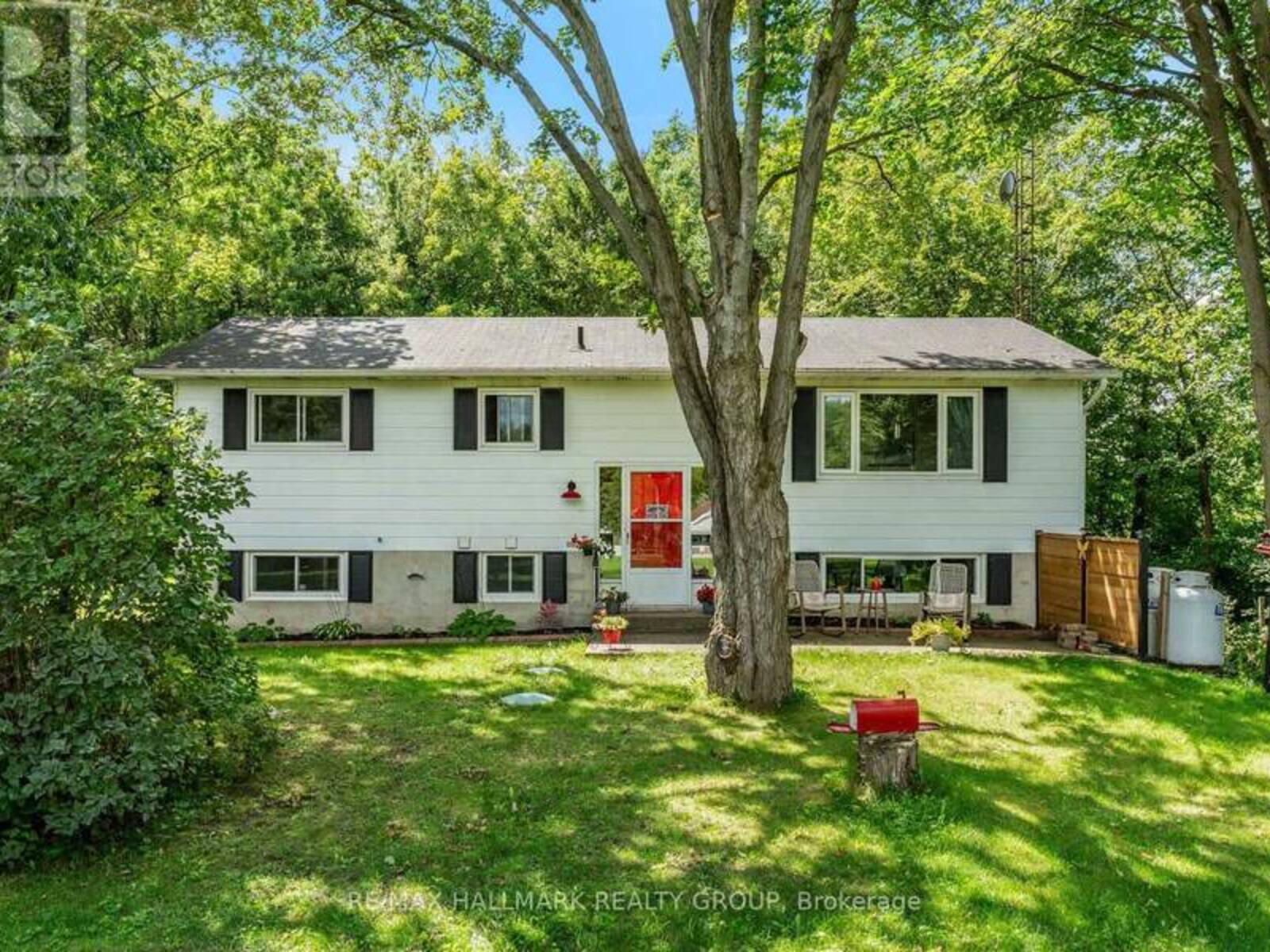 4574 COUNTY ROAD 15 ROAD, Brockville, Ontario K6V 5T2