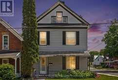 77 RUSSELL STREET E | Smiths Falls Ontario | Slide Image Thirty
