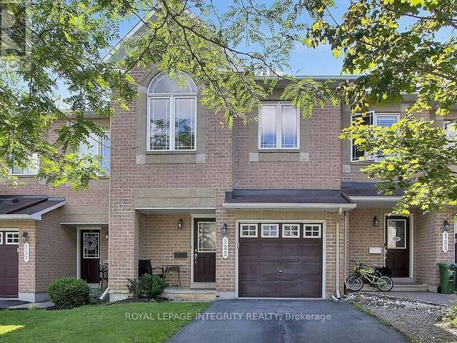 125 WOODMILL TERRACE W Ottawa Ontario, K2K 0B8 - 3 Bedrooms Home For Sale