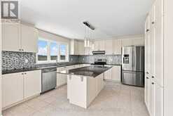 355 SWEETCLOVER WAY | Ottawa Ontario | Slide Image Sixteen