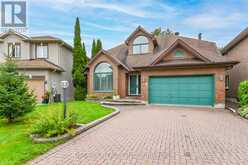 9 WELLSMERE COURT | Ottawa Ontario | Slide Image Two