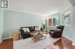 76 GRENADIER WAY | Ottawa Ontario | Slide Image Five