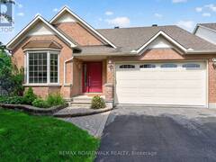 22 BURNSTEAD CRESCENT Ottawa Ontario, K2M 2T7