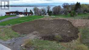 4 SHORESIDE WAY S | Brockville Ontario | Slide Image Two