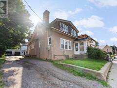 229 CECELIA STREET Pembroke Ontario, K8A 1R8