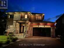225 SUNSET CRESCENT | Russell Ontario | Slide Image Two