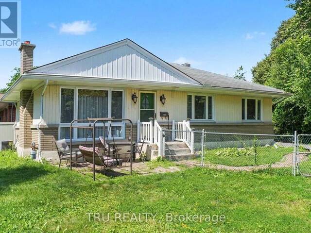 1908 SAUNDERSON DRIVE Ottawa Ontario, K1G 2C7 - 3 Bedrooms Home For Sale