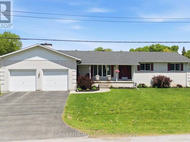 3 FOREST DRIVE Smiths Falls Ontario, K7A 4S5 - 3 Bedrooms Home For Sale
